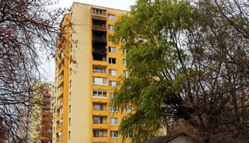 Syn obetí požiaru v Prešove sa plamene snažil uhasiť, rodičom už nedokázal pomôcť
