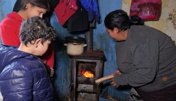 Rodičia zosnulého novorodenca z Richnavy, ktorý žil v podmienkach ako v stredoveku, spoznali trest