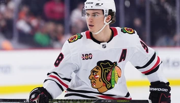 Ďalší megakontrakt v NHL. Mladá hviezda Chicaga bude zarábať astronomickú sumu