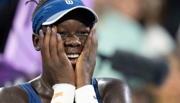 Spanilú jazdu domácim turnajom zakončila ziskom titulu. Mladučká Kanaďanka prekvapila tenisový svet