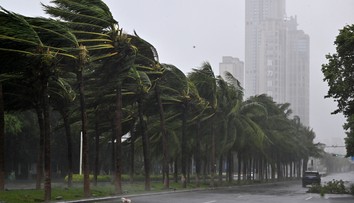VIDEO: Slovák uviazol na letisku vo Vietname, zúri tam supertajfún