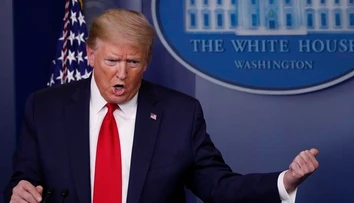 Drastické opatrenie Trumpa: Podpísal nariadenie, ktorým čiastočne pozastavil imigráciu do USA