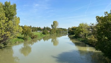 Obľúbené riečne rameno má akútny problém. Riešenie je v nedohľadne
