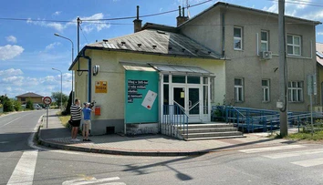 Bankomat v obci Ladce opäť vykradli. Tentoraz lupiči použili sofistikovanejší spôsob