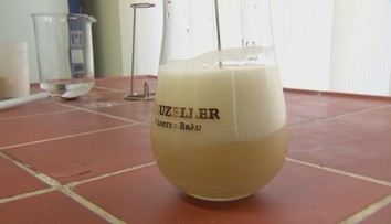 Nemci predstavili revolučné pivo budúcnosti. Pozrite, ako sa konzumuje