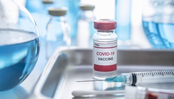 Po očkovaní proti covidu zaznamenali nižšiu úmrtnosť na rozličné ochorenia. Výskumníci prešli celoštátne dáta