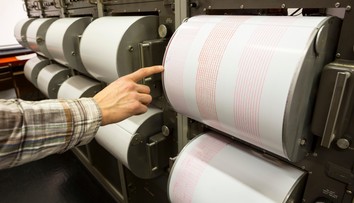 Filipíny postihlo silné zemetrasenie. Úrady vydali varovania pred cunami