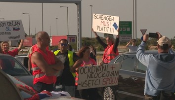 Zastreľte nás, neodídeme! Protesty na hraniciach s Maďarskom sprevádzali vybičované emócie