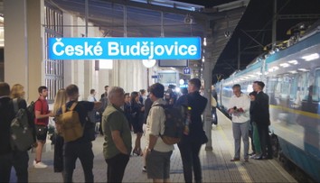 Cestujúci vlakom ušetria vzácne minúty. Dôležitá dopravná tepna u susedov sa dočkala revolúcie