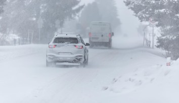 Výstrahy pokryli polovicu Slovenska. Počasie môže páchať škody
