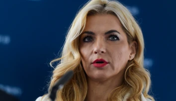Luxusná limuzína nebude. Šimkovičová vyzýva Šutaja Eštoka, aby ministerstvu zabezpečil vozidlo