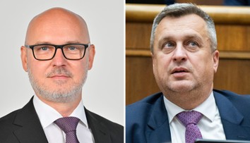 Danko vyhlásil, že Gašparove slová boli prekrútené. Gröhling kritizoval Ficovu cestu do Moskvy