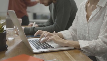 Recept na úspech. Odborníci vám poradia, ako si vypýtať od šéfa vyšší plat