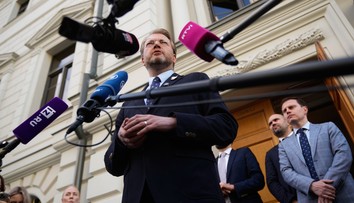 Keď volanie po mieri znamená extrémizmus. Z ruských volieb vyradili jedinú protivojnovú stranu