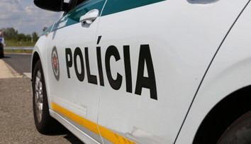 Krvavá dráma v krčme v Dubnici nad Váhom. Len 17-ročný mladík napádal ľudí nožom