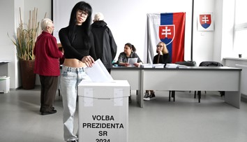 Najstarší aj najmladší voliči. Pani Mária má 102 rokov, Dorota dosiahla plnoletosť pred pár dňami