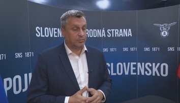 Šéf SNS chce zmeniť systém volebných krúžkov. Volá po sprísnení pravidiel, vlastný návrh by mu však nepomohol