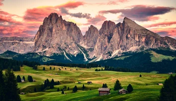 Ak chcete prejsť, zaplatíte 5 eur. V Dolomitoch miestnym došla trpezlivosť s turistami, vrátili kontroverzný turniket