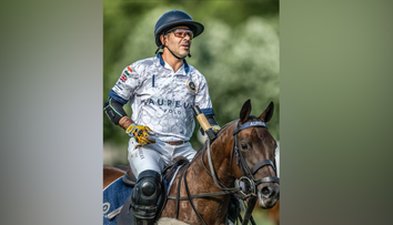 Kuriózna smrť miliardára a priateľa princa Williama. Pri športe prehltol včelu, zomrel na zástavu srdca