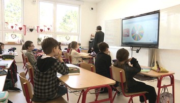 Štát určil, čo má žiak vedieť na konci tretieho, piateho a deviateho ročníka. Škola sa rozhodne, kedy ho to naučí