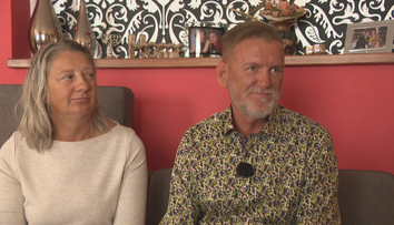 Aj keď túžili po vlastnom bábätku, manželia život venovali ťažko chorým deťom doma a chudobným v Ugande