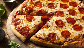 Testovali mrazené pizze. Ktorej sa radšej vyhýbajte?