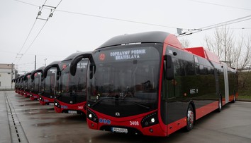 Bratislava posiela staré autobusy do dôchodku. Nahradia ich technologicky nabité vozidlá