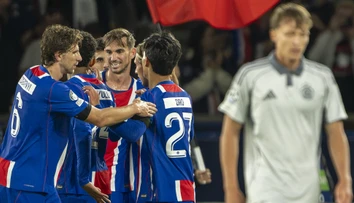 VIDEO: Trieda Dembelého, krásny gól Camaru či Takáčove čary. V Parku princov sa stretli dva vesmíry
