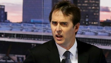 Real predstavil Lopeteguiho, prezident klubu kritizoval Rubialesa