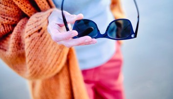 Ochrana očí pred slnkom nie je len o štýle. Lekár varuje pred vodnou slepotou aj predčasným starnutím viečok