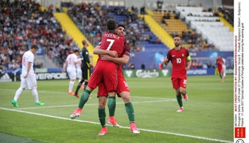 Slováci stále žijú! Portugalci síce vyhrali, ale na postup to nestačí