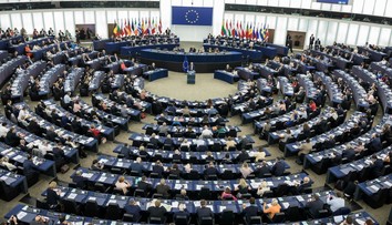 Európsky parlament schválil smernicu o autorskom práve, ktorá sa nepáči Facebooku či Googlu