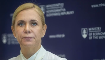 Vláda odkladá rozhodnutie o zmenách v daniach a odvodoch na jeseň, uviedla Saková