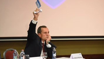 Poslanci zvolili za kandidáta na ústavného sudcu Radoslava Procházku