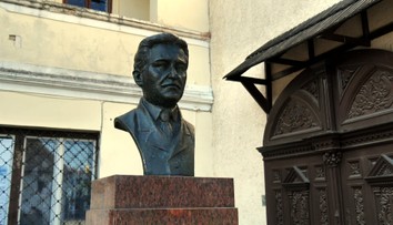 Z námestia v Rajci zmizne busta Ferdinanda Ďurčanského. Poslanci schválili návrh na jej odstránenie