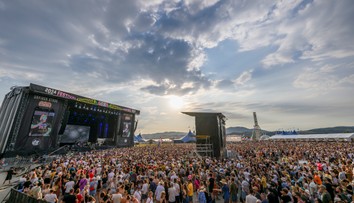 Festival Pohoda je v plnom prúde. Hudobný program odštartovala jedna z našich najpopulárnejších kapiel