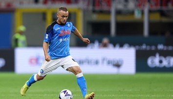 Lobotka a Neapol naďalej v boji o titul. V šlágri víkendu si s lídrom ligy body delili