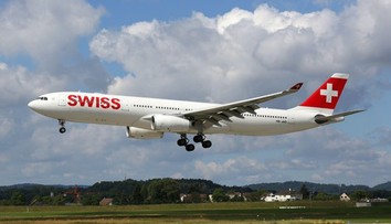 „Štyria pasažieri a všetky kufre von,“ vyhlásil pilot. Lietadlo do Florencie takmer neodletelo