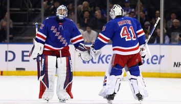 Jeden z najlepších brankárov generácie chytal NHL polovicu života. Lúči sa s trofejami i olympijskou medailou