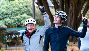 Senior (†82) bicykloval tisíce kilometrov pre dobrú vec. Deň po príjazde do cieľa zomrel
