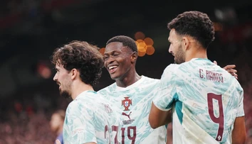 Portugalci uspeli aj bez Ronalda a sú stopercentní. Klopp s prvým triumfom
