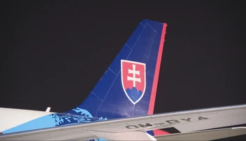Posledný repatriačný let z Dubaja pristál v Bratislave. Za deväť dní evakuovali okolo 800 ľudí
