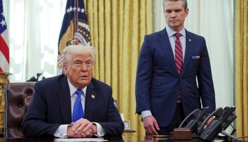 Ďalší škandál v USA: Minister si o úderoch na Jemen písal aj do skupiny s jeho blízkymi na Signale