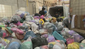 Koniec spaľovania oblečenia. Nové pravidlá zakazujú značkám a reťazcom ničiť nepredaný textil