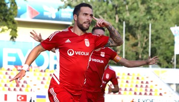 Rodák z Messiho krajiny, ktorý dokonalo pozná Slovensko. Podbrezová lovila u konkurencie