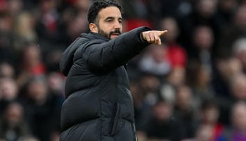 Fanúšikovia United už ospevujú nového trénera: Nepáči sa mi to, bolo mi trápne, reagoval Amorim