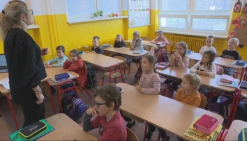 Za vyučovanie si niektorí rodičia priplácajú. Ministerstvo mení pravidlá