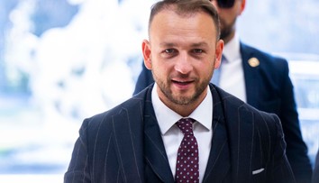 Šéf Hlasu odchod Malatinca rešpektuje. Ide už o skupinu, o ktorej nárokoch je potrebné diskutovať, vyhlásil Šutaj Eštok