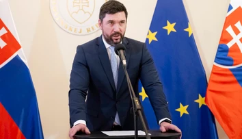 Audity v mimovládkach: Organizácii Šimečkovej matky mali byť vyplatené dotácie duplicitne, povedal Takáč