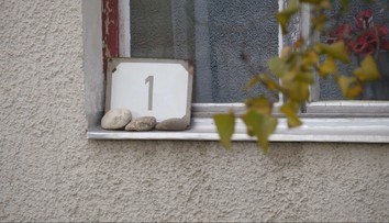 Chýbajúce súpisné čísla komplikujú prácu poštárom aj záchranárom. Doplatiť na to môže aj majiteľ domu